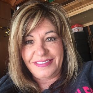 Meet your Posher, Traci